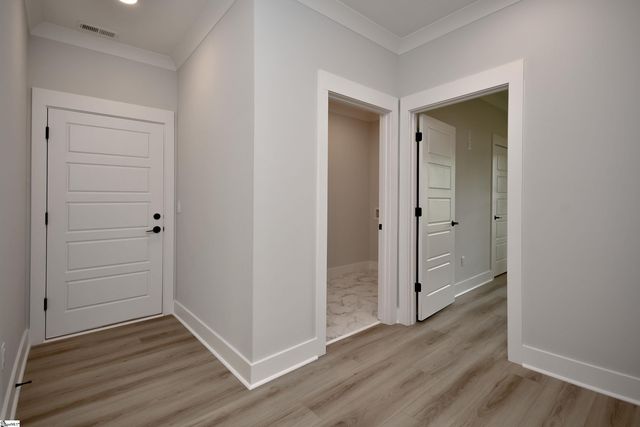 206 N Hamilton Street, Williamston, SC 29697