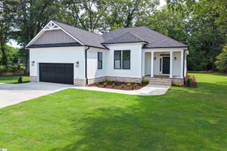 206 N Hamilton Street, Williamston, SC 29697