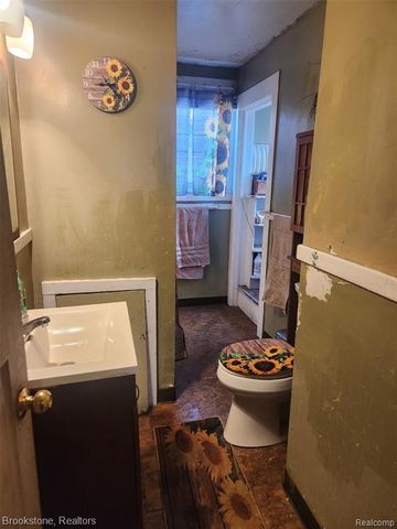 164 Farrand Park, Highland Park, MI 48203