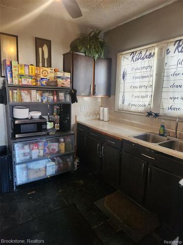 164 Farrand Park, Highland Park, MI 48203