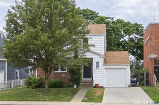 506 Lighthouse Road, New Haven, CT 06512