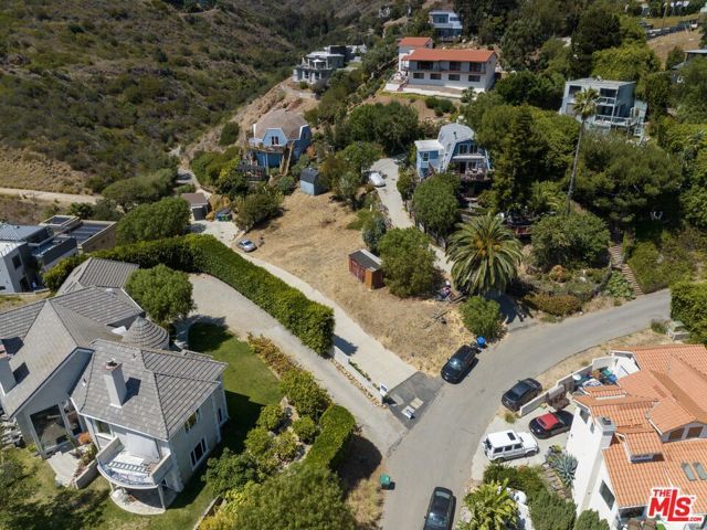 3006 Sequit Drive, Malibu, CA 90265