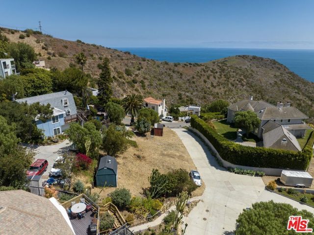 3006 Sequit Drive, Malibu, CA 90265