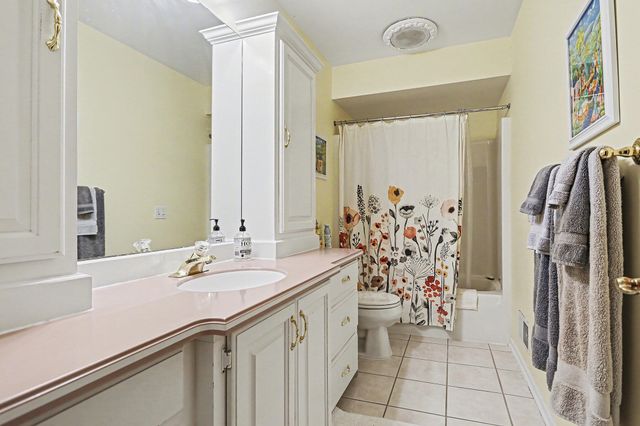 1230 Lynn Drive, Yankee Springs Twp, MI 49333