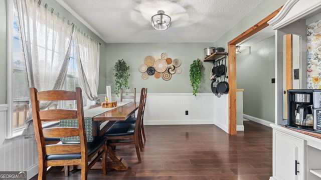 106 Windmill Drive SE, Silver Creek, GA 30173