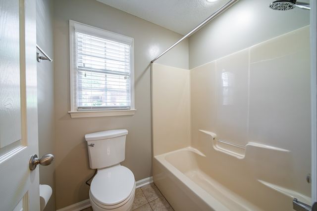 3306 Hummingbird Court, Phenix City, AL 36867