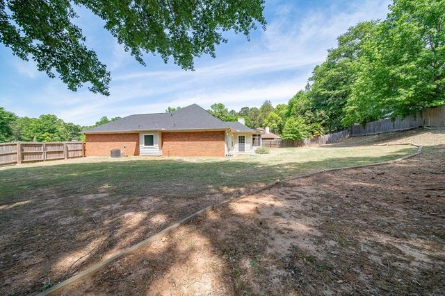 3306 Hummingbird Court, Phenix City, AL 36867