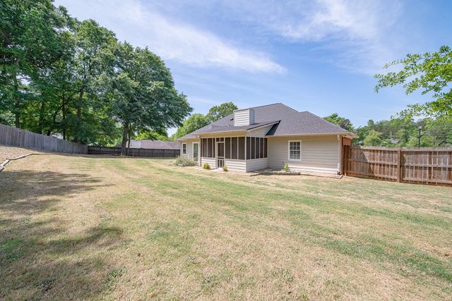3306 Hummingbird Court, Phenix City, AL 36867