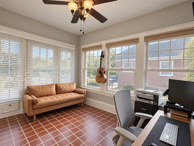 2221 Park Place Avenue, Fort Worth, TX 76110
