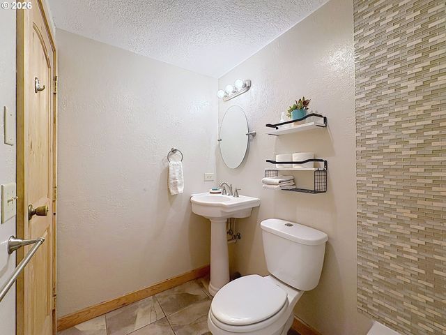 480 FERGUSON Rd, John Day, OR 97845