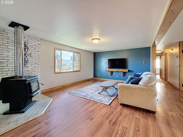 480 FERGUSON Rd, John Day, OR 97845