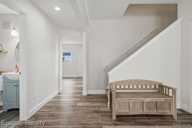 11605 Elmdale Road, Whitmore Lake, MI 48189