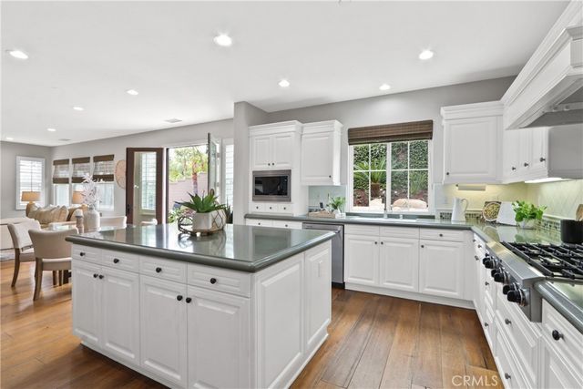 19 Via Regalo, San Clemente, CA 92673