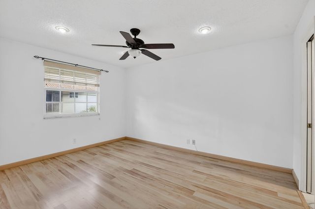 6671 Via Regina 6671, Boca Raton, FL 33433