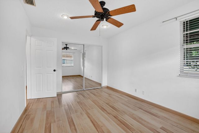 6671 Via Regina 6671, Boca Raton, FL 33433