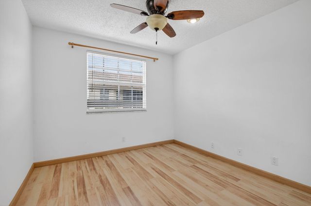 6671 Via Regina 6671, Boca Raton, FL 33433