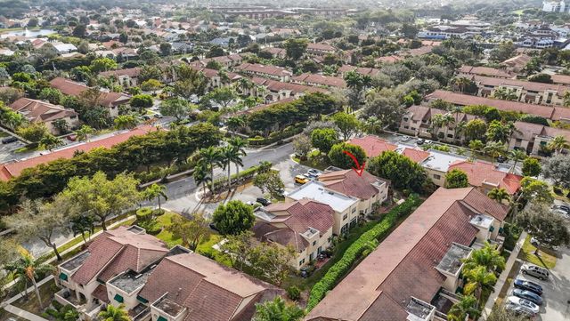 6671 Via Regina 6671, Boca Raton, FL 33433