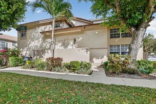 6671 Via Regina 6671, Boca Raton, FL 33433