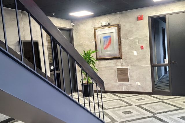 6428 Joliet Road 103, Countryside, IL 60525