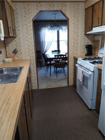 12 Seneca, Manchester, NY 14504