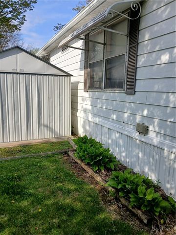 12 Seneca, Manchester, NY 14504