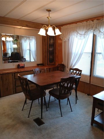 12 Seneca, Manchester, NY 14504