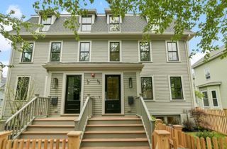 15 Pleasant St 1, Cambridge, MA 02139