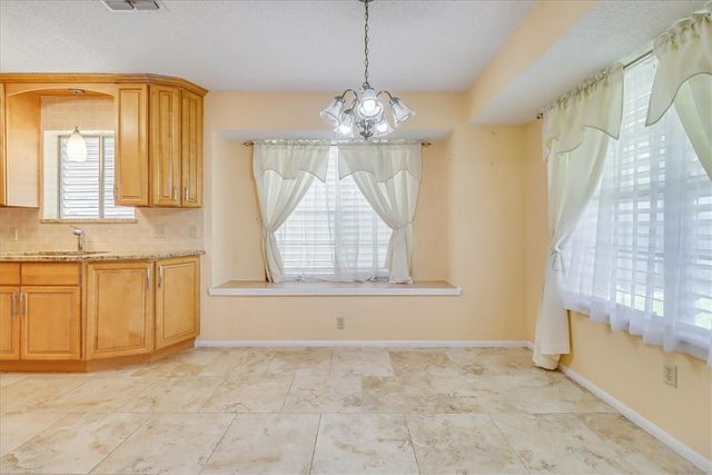 2854 Tumbleweed Dr, Corpus Christi, TX 78410