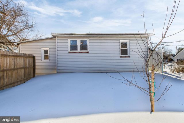 245 W CHAMPLAIN AVE, Wilmington, DE 19804