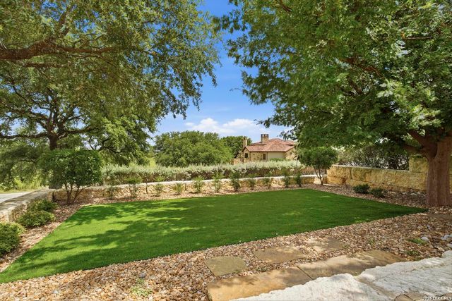 3903 KITE DR, Kerrville, TX 78028