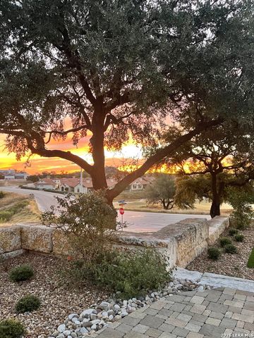 3903 KITE DR, Kerrville, TX 78028