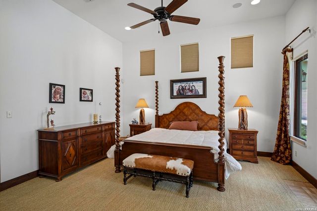 3903 KITE DR, Kerrville, TX 78028