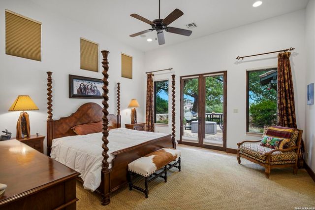 3903 KITE DR, Kerrville, TX 78028