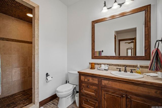 3903 KITE DR, Kerrville, TX 78028
