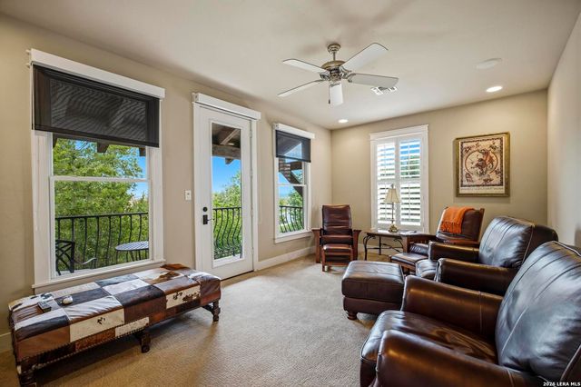 3903 KITE DR, Kerrville, TX 78028