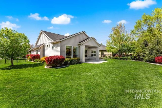 2986 S Fox Run Ave, Eagle, ID 83616