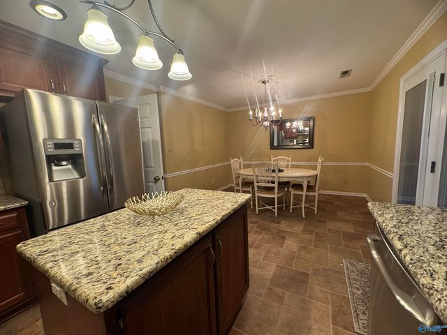 6928 Steeplechase Drive, Huntsville, AL 35806