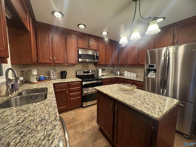 6928 Steeplechase Drive, Huntsville, AL 35806