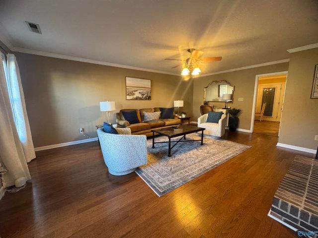 6928 Steeplechase Drive, Huntsville, AL 35806