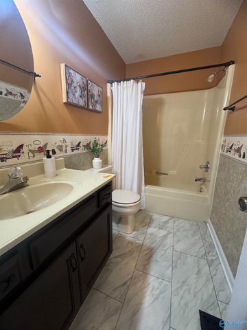 6928 Steeplechase Drive, Huntsville, AL 35806