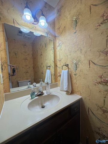 6928 Steeplechase Drive, Huntsville, AL 35806