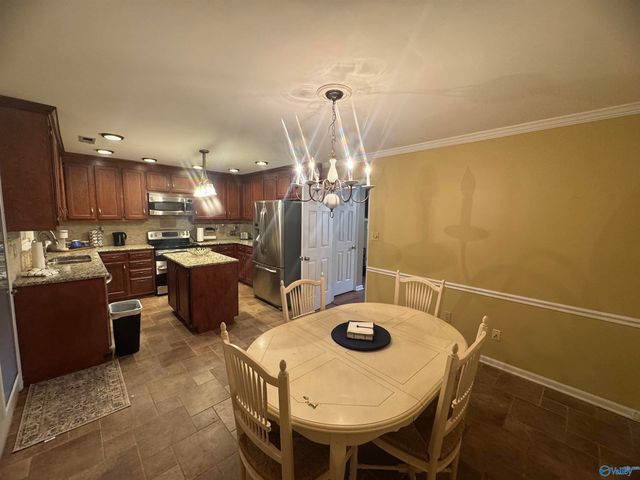 6928 Steeplechase Drive, Huntsville, AL 35806