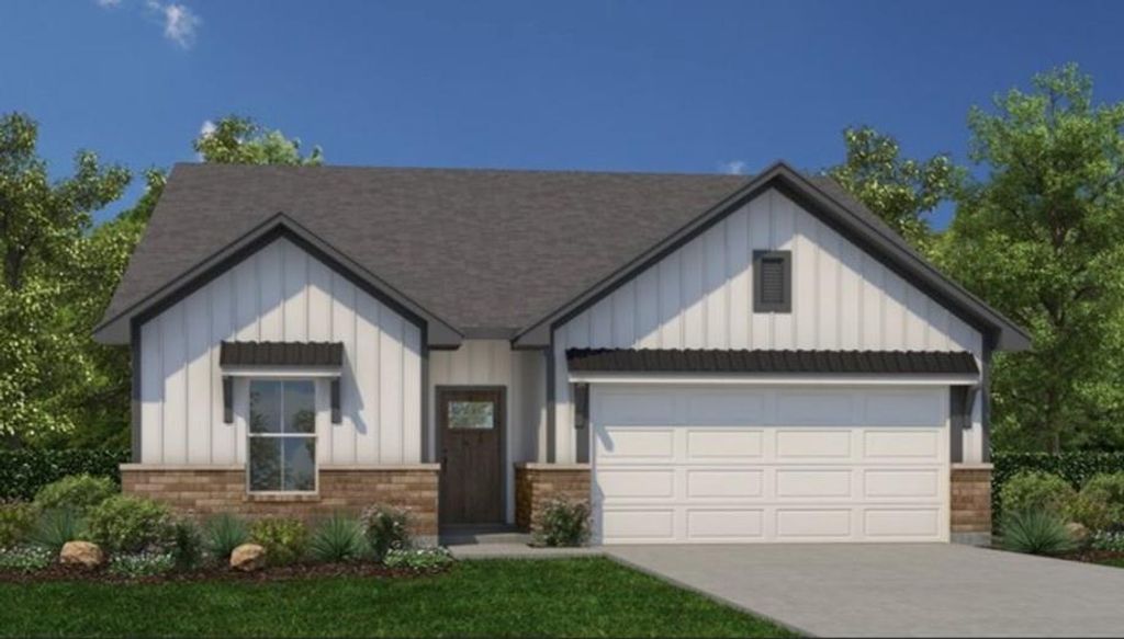 304 Cardinal Drive, Port Lavaca, TX 77979