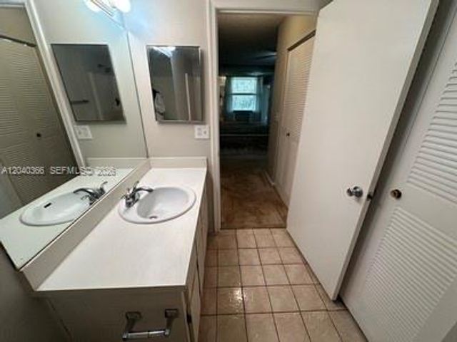 3578 N University Drive I5, Coral Springs, FL 33065