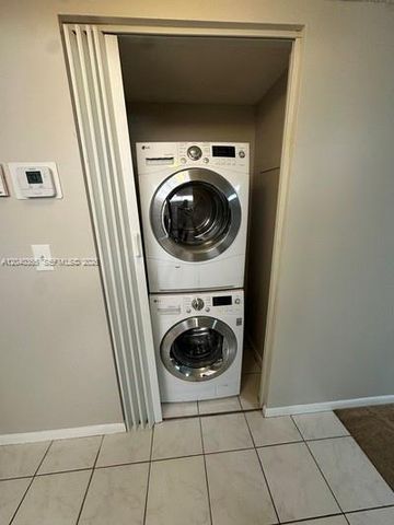 3578 N University Drive I5, Coral Springs, FL 33065