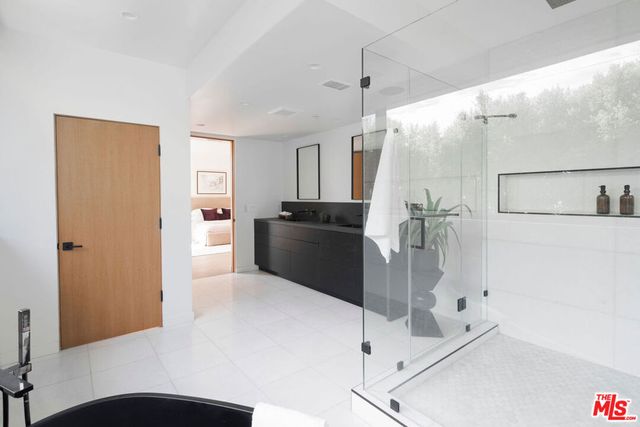 10326 Keswick Avenue, Los Angeles, CA 90064