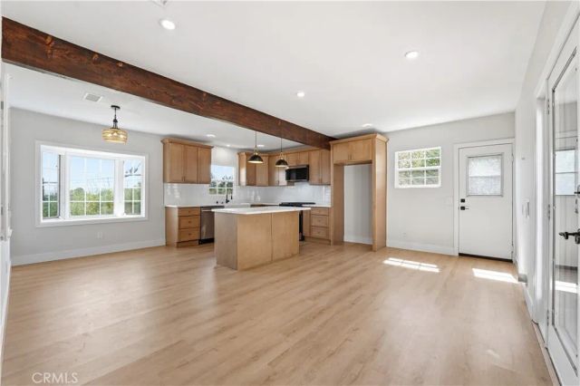 980 W Edgehill, San Bernardino, CA 92405
