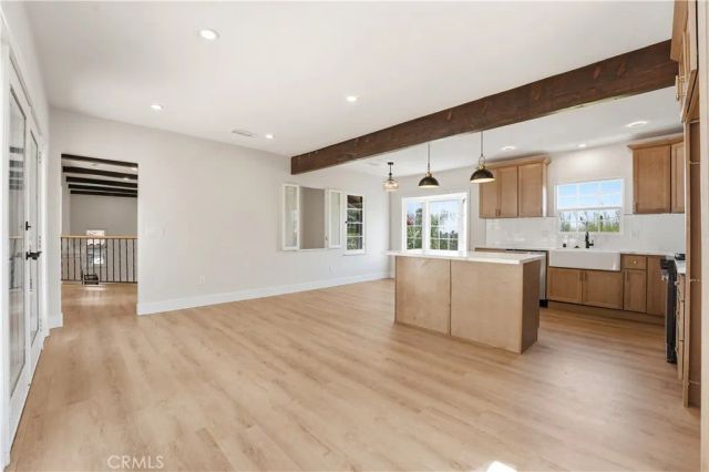 980 W Edgehill, San Bernardino, CA 92405