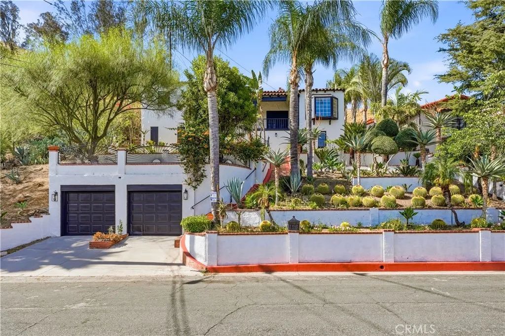 980 W Edgehill, San Bernardino, CA 92405