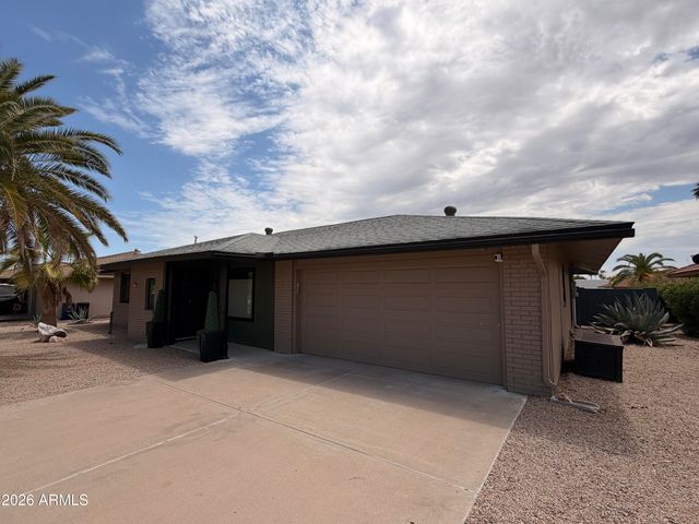 13139 W SEVILLE Drive, Sun City West, AZ 85375